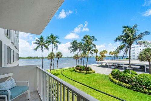 205-2860 S Ocean Boulevard, Palm Beach, FL, 33480 | Card Image