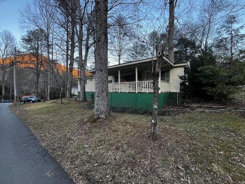 83 Leisure Woods Ln, Hiawassee, GA, 30546-5073 | Card Image