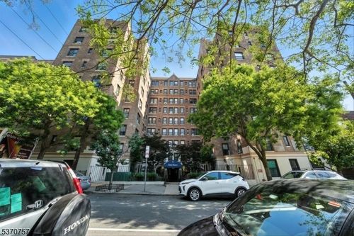 apt-702-50 Glenwood Ave, Jersey City, NJ, 07306-4610 | Card Image