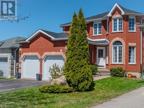22 Grace Cres, Barrie, ON, L4N9S8 | Card Image