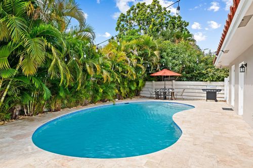 2645 Se 3rd St, Pompano Beach, FL, 33062-5403 | Card Image