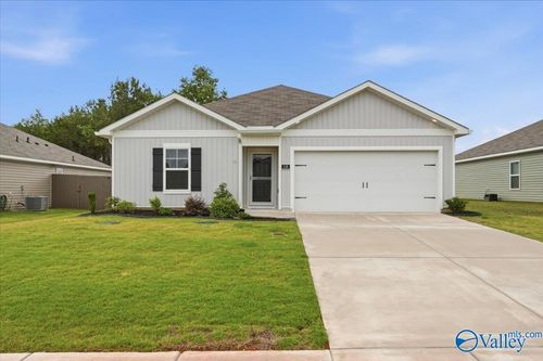 116 Trestle Point Dr, Harvest, AL, 35749-4916 | Card Image