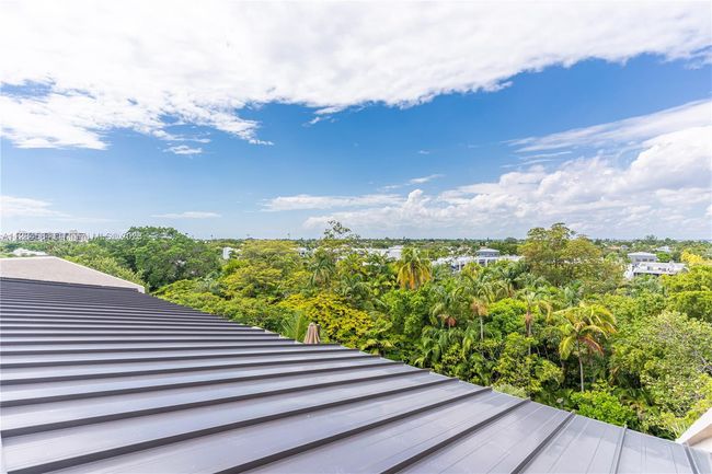 APT-543 - 151 Crandon Blvd, Condo with 3 bedrooms, 3 bathrooms and null parking in Key Biscayne FL | Image 9