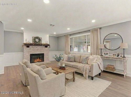 70 Innsbruck Dr, Toms River, NJ, 08757-5911 | Card Image