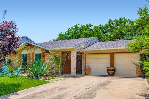 1302 N San Saba Street, Grand Prairie, TX, 75052 | Card Image
