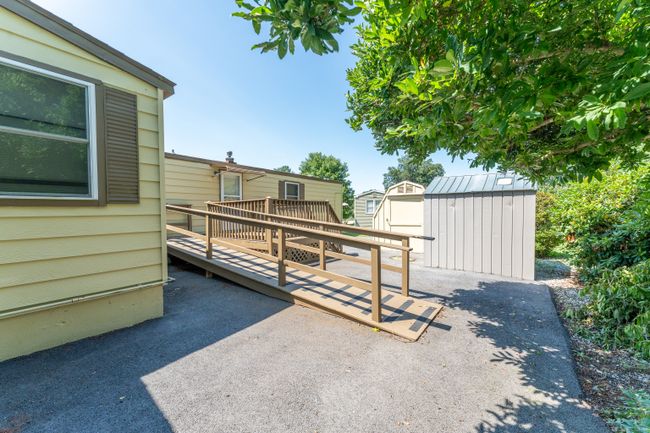 7 Highland Dr, House other with 2 bedrooms, 2 bathrooms and null parking in Quinebaug CT | Image 5