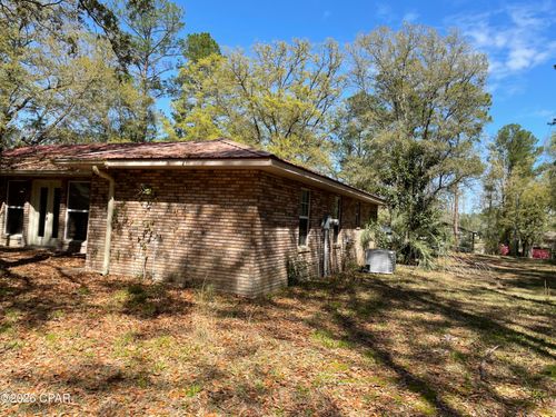 2658 Fairway Dr, Bonifay, FL, 32425-7672 | Card Image
