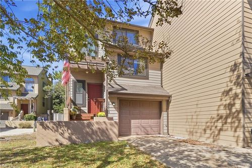 2213 Hermit Thrush Ln, Virginia Beach, VA, 23455-1562 | Card Image