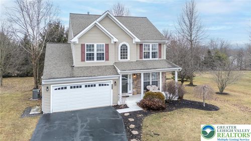 2070 Huber Dr, QUAKERTOWN, PA, 18951-3888 | Card Image