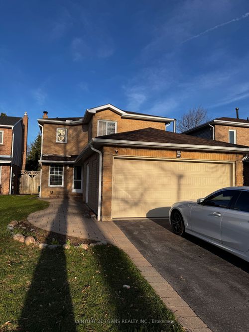 20 Hemingford Pl, Whitby, ON, L1R1G1 | Card Image