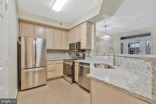 404-1319 Garden Wall Ct, RESTON, VA, 20194-2025 | Card Image