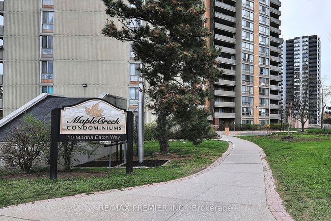 1901 - 10 Martha Eaton Way, Condo with 2 bedrooms, 2 bathrooms and 2 parking in North York ON | Image 2