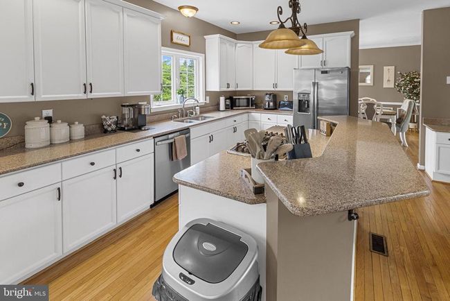 78 Irish Ln, House other with 5 bedrooms, 4 bathrooms and null parking in Martinsburg WV | Image 19