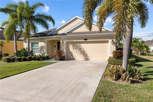 8152 Westfield Cir, Vero Beach, FL, 32966-1284 | Card Image