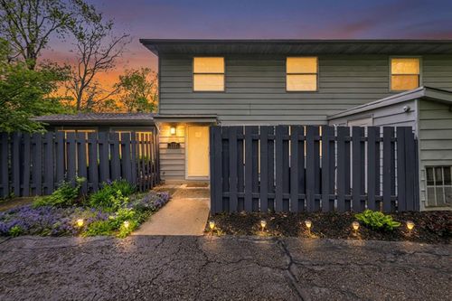 b-717 Cherry Hollow Rd, Columbus, OH, 43228-2788 | Card Image