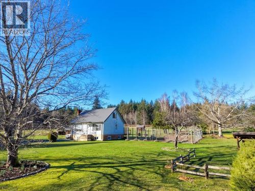 10152 Highway 101, Powell River, BC, V8A0K7 | Card Image