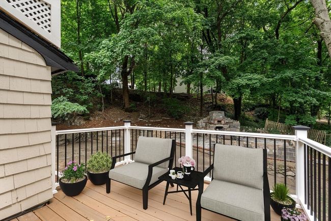 1 - 136 Academy Hill Rd, Condo with 2 bedrooms, 1 bathrooms and 1 parking in Boston MA | Image 8
