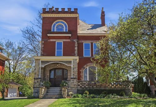 2944 Fairfield Ave, Cincinnati, OH, 45206-1431 | Card Image