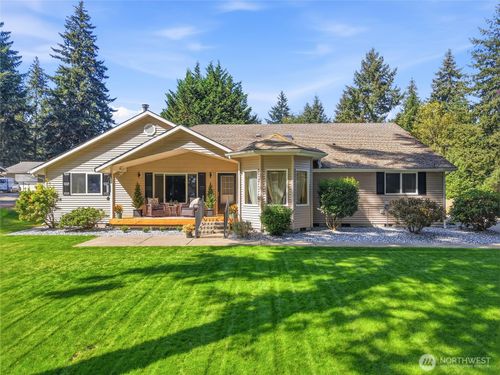 15837 Lawrence Pl Se, Yelm, WA, 98597-9103 | Card Image