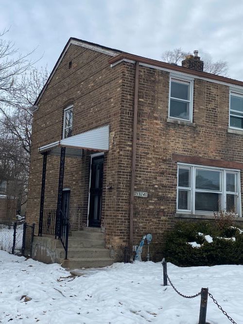 9924 S Hoxie Ave, Chicago, IL, 60617-5324 | Card Image
