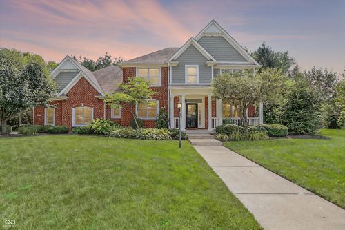 9811 Buttondown Ln, Zionsville, IN, 46077-8132 | Card Image