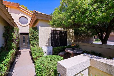 72 E Dawn Drive, House other with 3 bedrooms, 3 bathrooms and null parking in Tempe AZ | Image 1