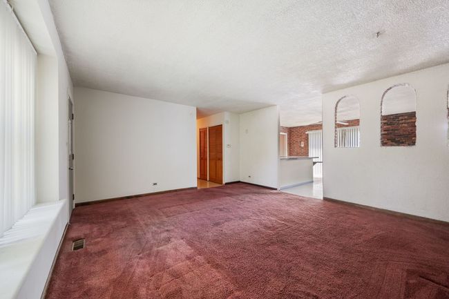 17433 Appletree Dr, House other with 3 bedrooms, 1 bathrooms and 6 parking in Hazel Crest IL | Image 6