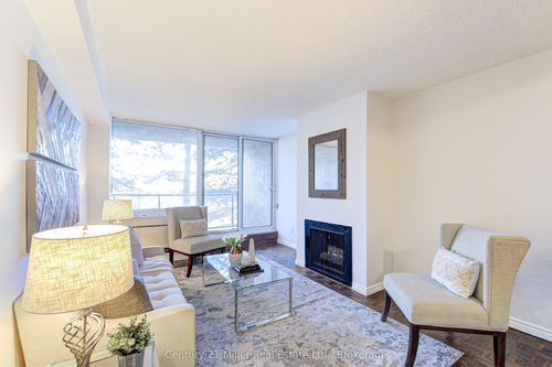 304-20 Speers Rd, Oakville, ON, L6K3R5 | Card Image
