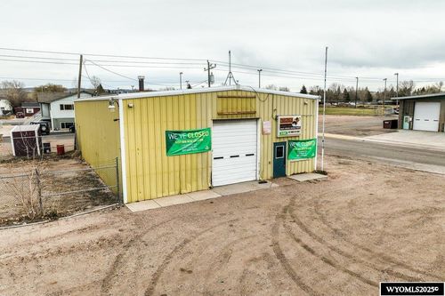 1257 N 4th St, LARAMIE, WY, 82072-2048 | Card Image