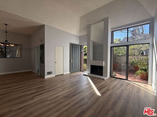 unit-6-4549 Alla Rd, Marina del Rey, CA, 90292-6338 | Card Image