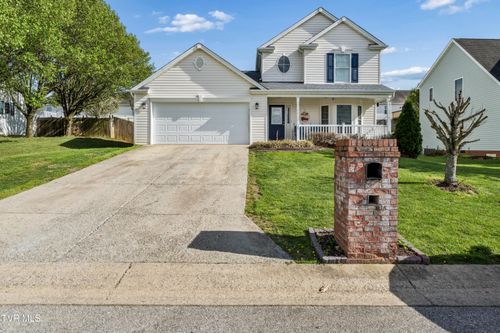 129 Violet Ln, Bluff City, TN, 37618-1247 | Card Image