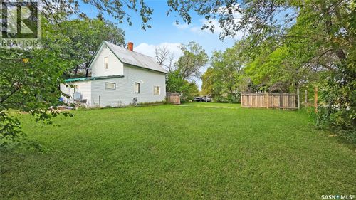 1907 14th St W, Prince Albert, SK, S6V3P3 | Card Image