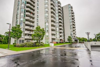 402 - 5070 Pinedale Ave, Condo with 2 bedrooms, 2 bathrooms and 2 parking in Burlington ON | Image 1