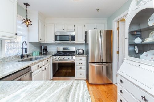 unit-46-51 Tobey Rd, Dracut, MA, 01826-4932 | Card Image