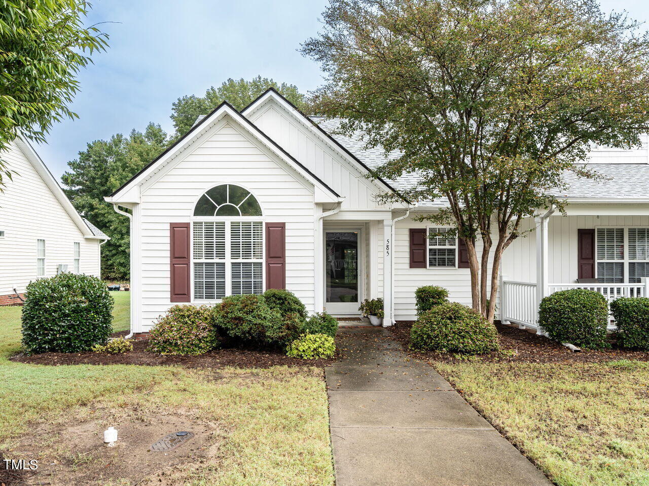 Pinecroft Dr, Clayton, NC 27520