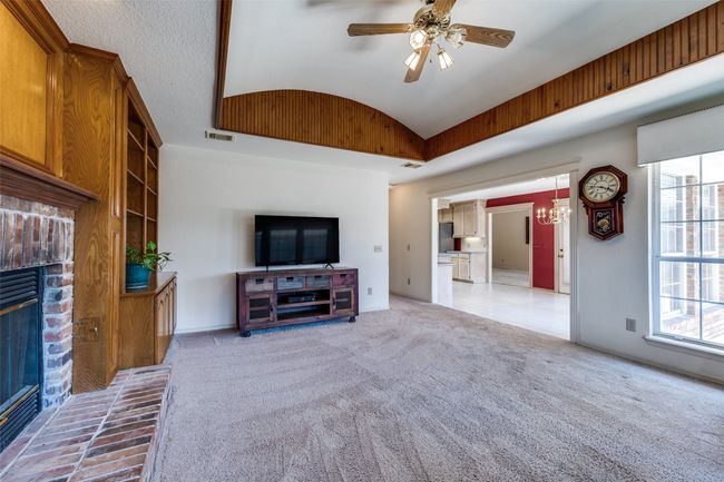 2613 Lambda Ln, House other with 4 bedrooms, 3 bathrooms and null parking in Flower Mound TX | Image 10