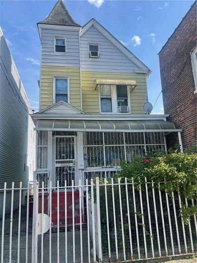 1790 E 174 Street, House other with 3 bedrooms, 1 bathrooms and null parking in Bronx NY | Image 1