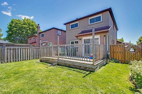 32 Millington Cres, Ajax, ON, L1T1R3 | Card Image