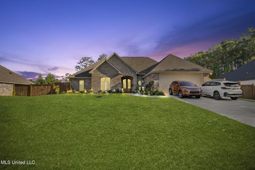 134 N Slade Rd, Sumrall, MS, 39482-3588 | Card Image