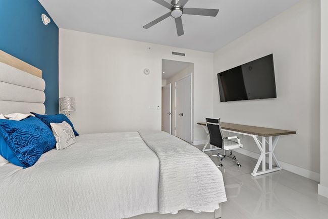 H1201 - 3100 N Ocean Dr, Condo with 2 bedrooms, 3 bathrooms and null parking in Riviera Beach FL | Image 34