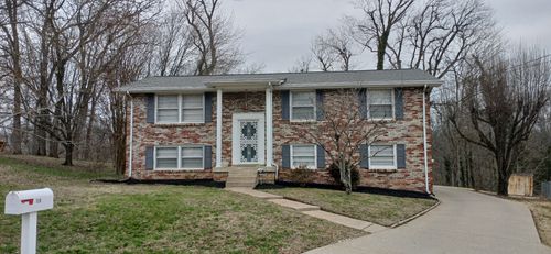 108 Jacksonian Dr, Hermitage, TN, 37076-1822 | Card Image