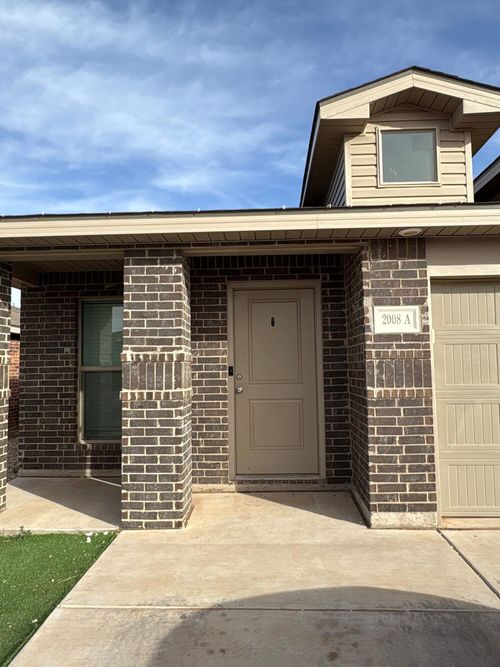 a-2007 Bryan Ave, Wolfforth, TX, 79382-2062 | Card Image