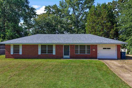 107 Crosby Dr, Henderson, TX, 75652-5111 | Card Image