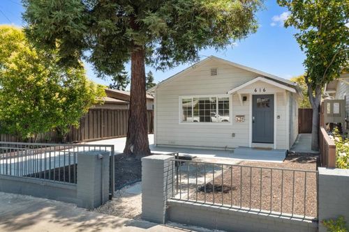 616 Douglas Ave, Redwood City, CA, 94063 | Card Image