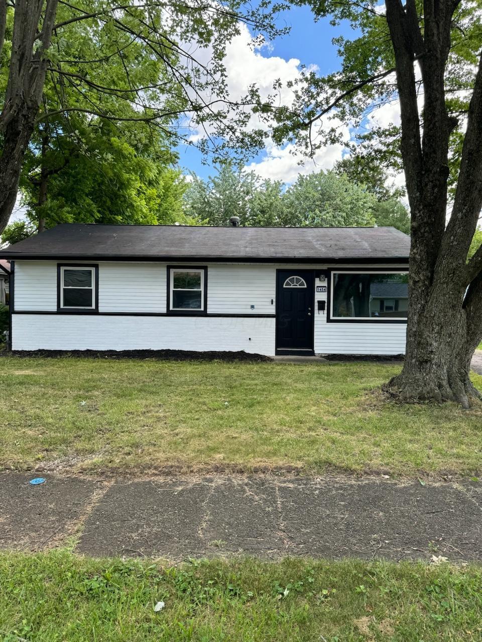 Burlington Ave, Columbus, OH 43227