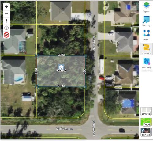 2071 Lucky St, Port Charlotte, FL, 33948-1371 | Card Image