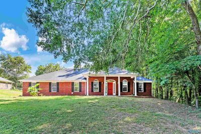 660 Robins Road, House other with 4 bedrooms, 2 bathrooms and null parking in Harvest AL | Image 3