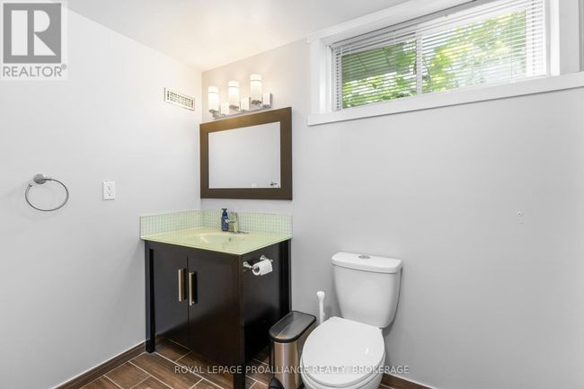343 Sunrise Cres, House other with 4 bedrooms, 3 bathrooms and 4 parking in Kingston ON | Image 36