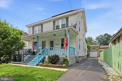 810 Pleasant Ave, UPPER CHICHESTER, PA, 19061-3717 | Card Image