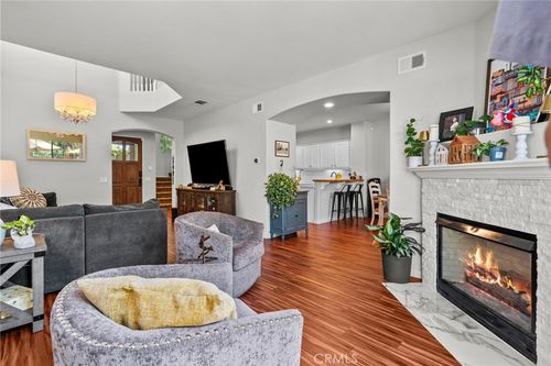 24714 Avignon Dr, Valencia, CA, 91355-4907 | Card Image